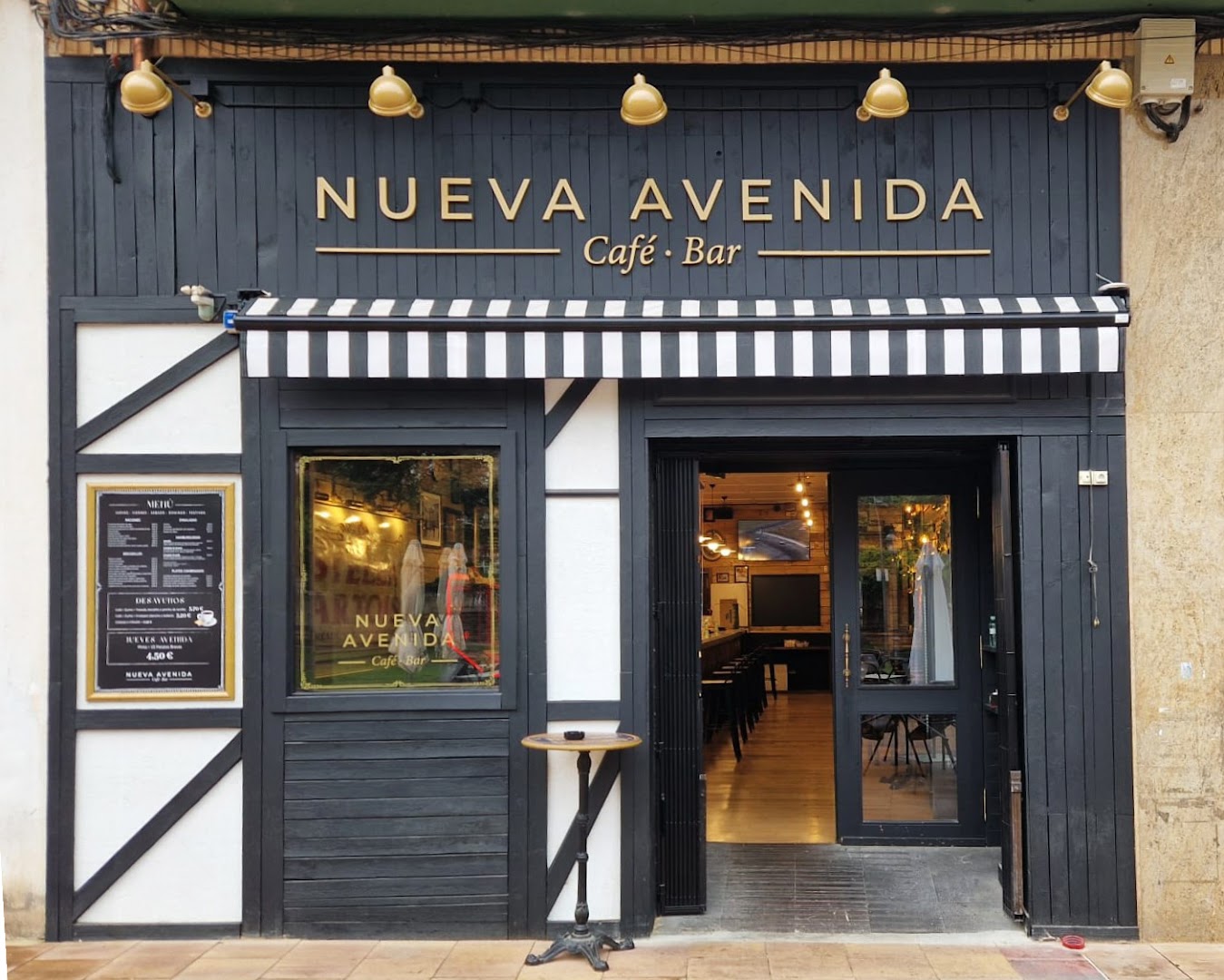 Nueva Avenida Café Bar · Fotos 1